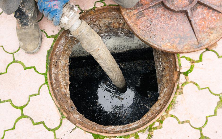 canalisation bouchée que faire Lévis-Saint-Nom